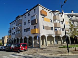 Pis a Urbanizacion los porches 1. Piso  venta noáin valle de elorz  noain elortzibar