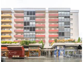 Pis a Travesia bayona 2. Piso 4 habitaciones venta pamplona  iruña