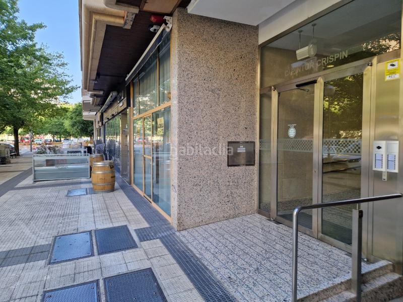 Foto 0f7f6a13-1ca5-410c-8d65-b5f5182ac538. Piso en calle pintor crispin 6 piso 3 habitaciones venta pamplona iruña en Pamplona / Iruña