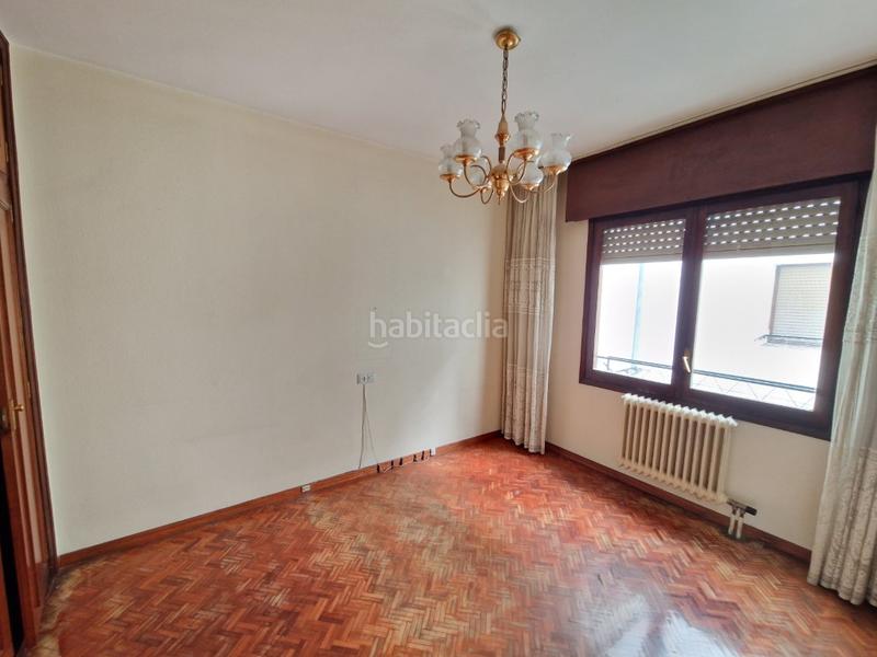 Foto d6c44851-eb34-4ab8-af2a-d60d84e99956. Piso en calle pintor crispin 6 piso 3 habitaciones venta pamplona iruña en Pamplona / Iruña