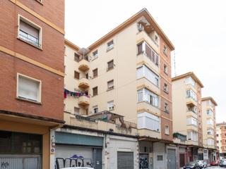 Pis a Calle joaquin larregla 9. Piso  venta pamplona  iruña