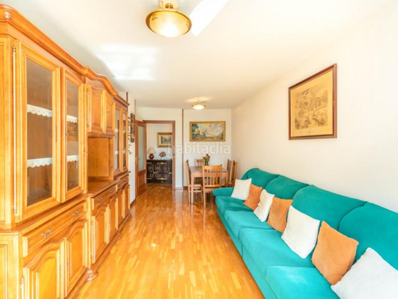 Foto 5d812e25-ec95-4e2b-b1cc-ef409cef80bb. Piso en calle ochagavia 3 piso 2 habitaciones venta pamplona iruña en Pamplona / Iruña