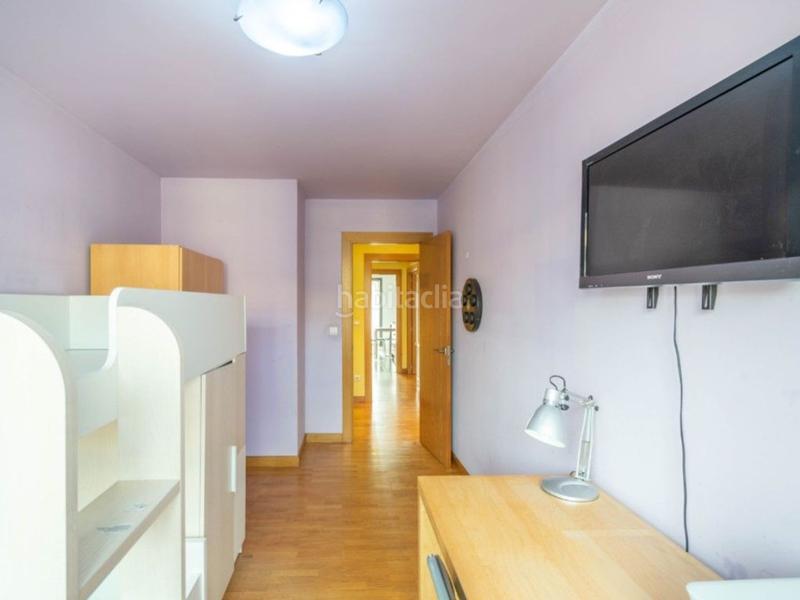 Foto 2a704bf2-5fff-46b7-a39f-0e651299e4a5. Pis a calle merindad de tudela 12 a Valle de Elorz / Elortzibar