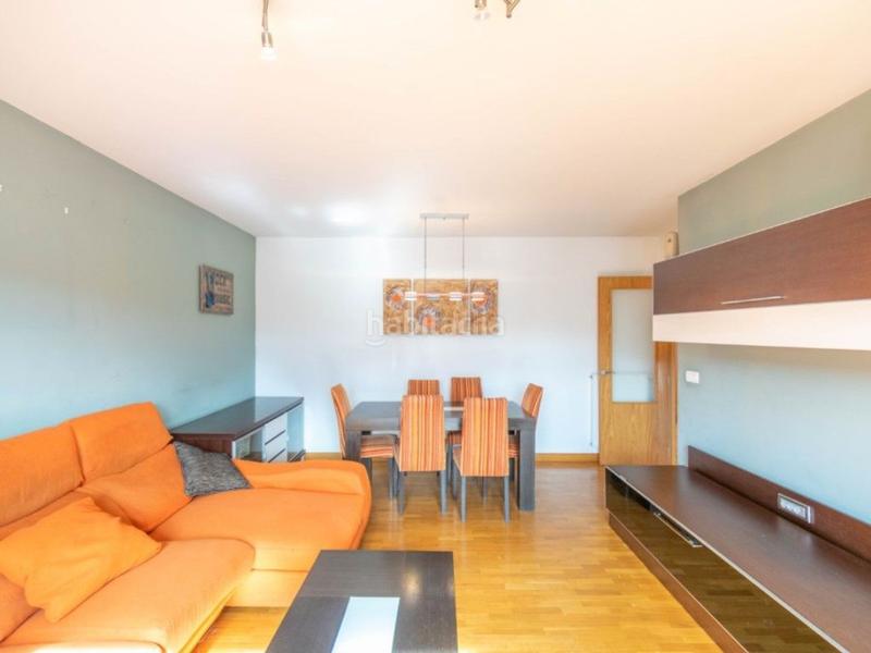 Foto 0211106c-bce6-4855-ab27-94770078ac40. Piso en calle merindad de tudela 12 en Valle de Elorz / Elortzibar