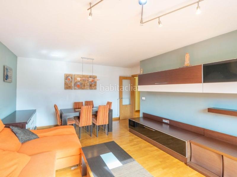 Foto d67cb051-0c7b-46dd-a068-88140f2a0a38. Piso en calle merindad de tudela 12 en Valle de Elorz / Elortzibar