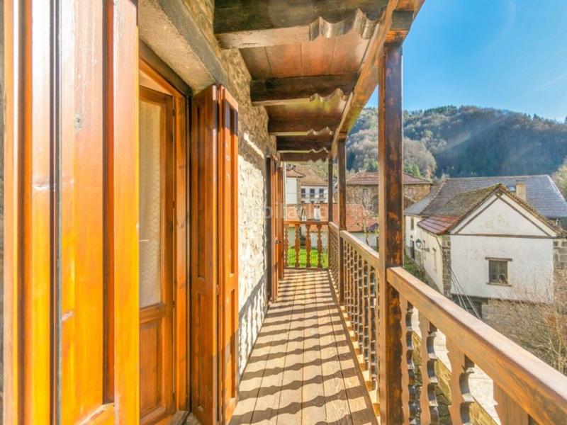 Foto 6a2ef635-ecc8-404f-bb3a-d4ce3f0be74c. Masía en barrio espandoya 18 en Uztárroz