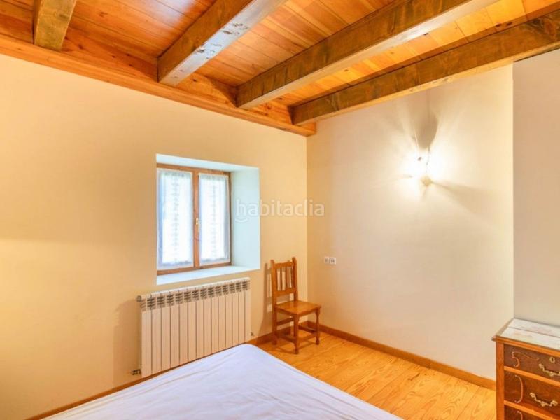 Foto 7fbfeb77-9098-465c-9291-45ad73fa270b. Masía en barrio espandoya 18 en Uztárroz