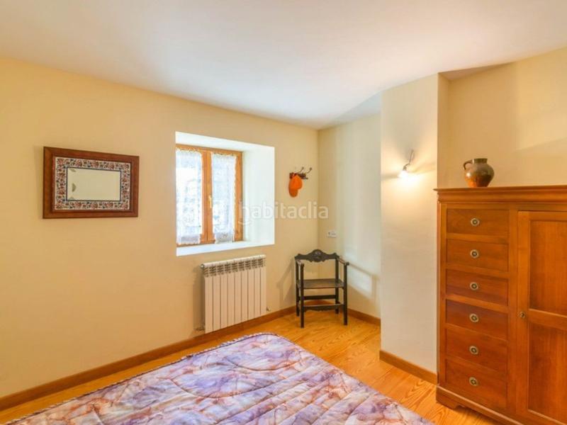 Foto c3872212-e09d-403b-bb48-c551541c900d. Masía en barrio espandoya 18 en Uztárroz