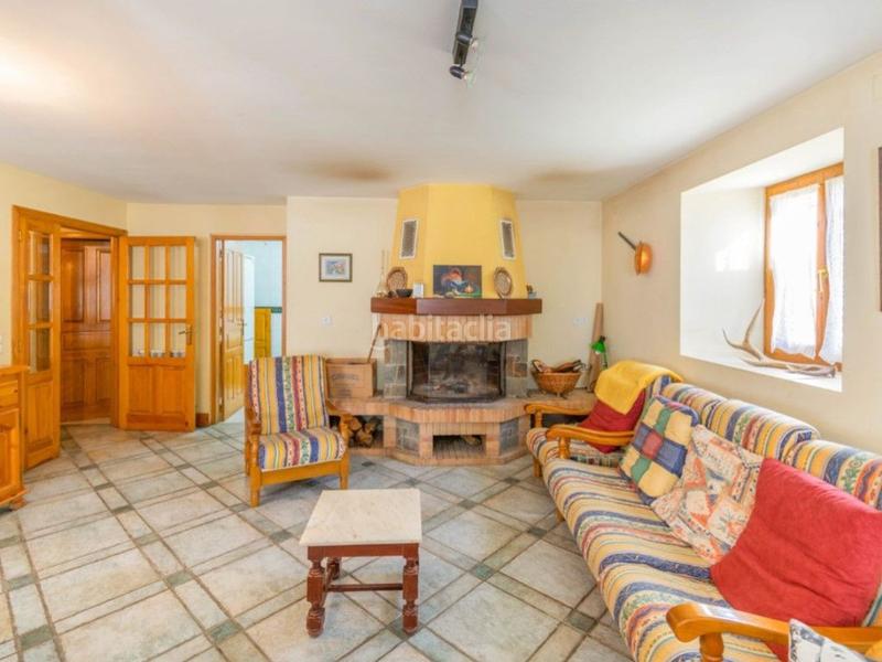 Foto c818df95-755f-4f9f-a4ee-a486c8d0dfc0. Masía en barrio espandoya 18 en Uztárroz