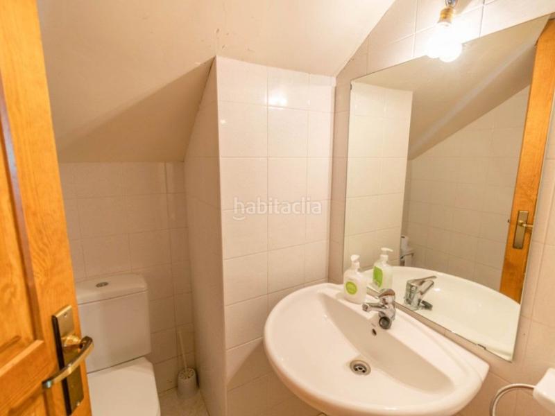 Foto f6557566-285d-42fd-bd32-8e365580b3df. Masía en barrio espandoya 18 en Uztárroz