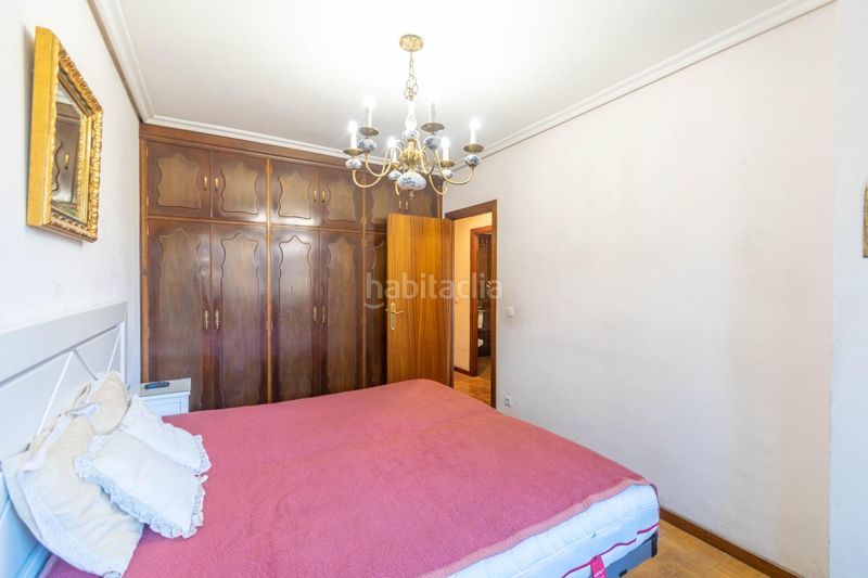 Foto f3663c24-081c-4f8c-b09c-2b84fe70b9c8. Pis a calle calle manuel iribarren 16 a Mendebaldea - Ermitagaña Pamplona / Iruña