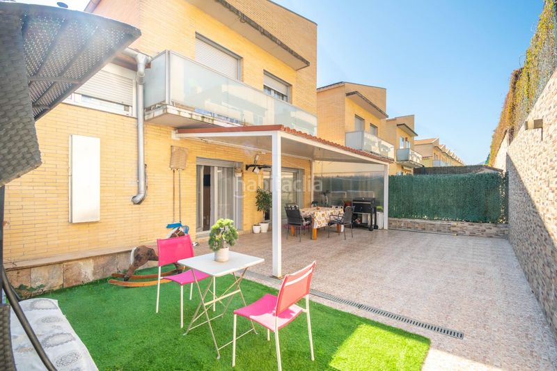 Foto aa7e62c9-8bd6-4596-a1e2-b822206cf8f6. Casa adossada a calle iparberoki 59 a Beriáin