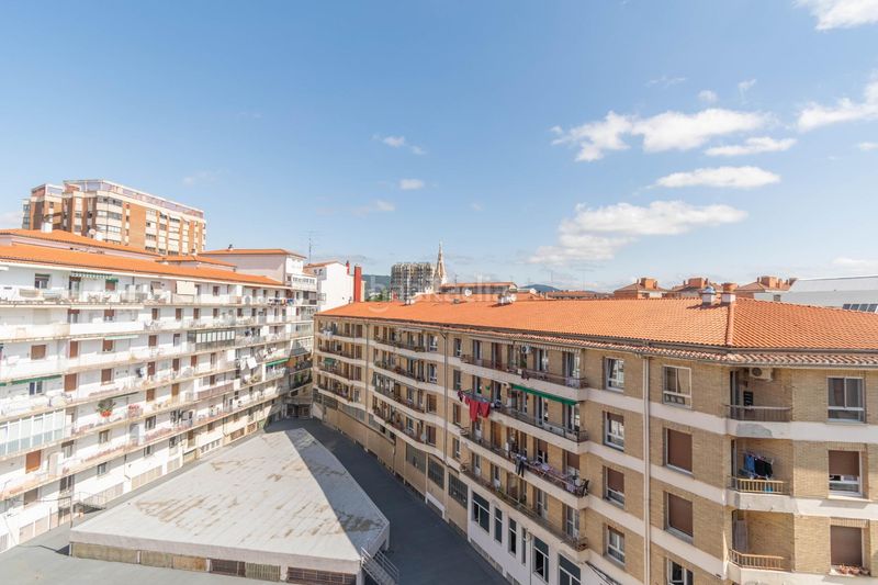 Foto 6ba336c5-966c-48b7-a423-d35fdd33f4eb. Àtic amb calefacció aparcament a Milagrosa Pamplona / Iruña