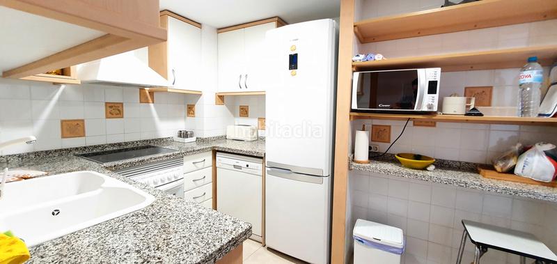 Foto f7456fa2-7660-4fb3-826f-be71d06d8a7f. Location appartement dans carretera de les marines a Dénia 11 dans Dénia