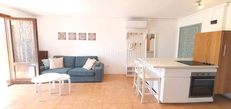 Foto 17b45ab2-9a40-4498-8aae-e1e2b63a8937. Rent apartment in partida bovetes nord b 250 in Les Bovetes - La Felicidad Dénia