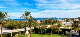 Apartament  Carretera de les marines a dénia 7. Apartamento con vistas al mar a 100 mts de la playa junto casco