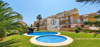 Lloguer Apartament a Carrer llac constança 2. Alquiler apartamento en denia con 2 dormitorios en primera línea