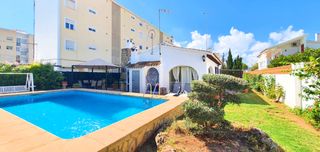 Lloguer Xalet a Carretera de les marines a dénia 72. Alquiler chalet en denia a 80 mts de la playa y a 700 mts de cas