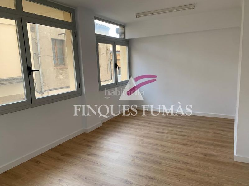 Foto a2018cab-acc9-4778-8317-9227a801f515. Affitto locale commerciale in Tàrrega