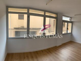 Lloguer Local Comercial a Tàrrega. Comercial