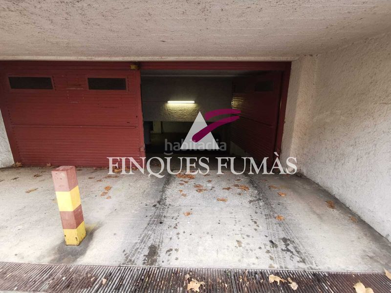 Foto 5faeecf8-e35e-4f33-a764-0d285a778f2e. Parking voiture dans carrer de la ciutat de mataró 12 dans Tàrrega