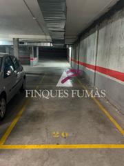 Aparcament cotxe a Tàrrega. En via lacetània de tàrrega