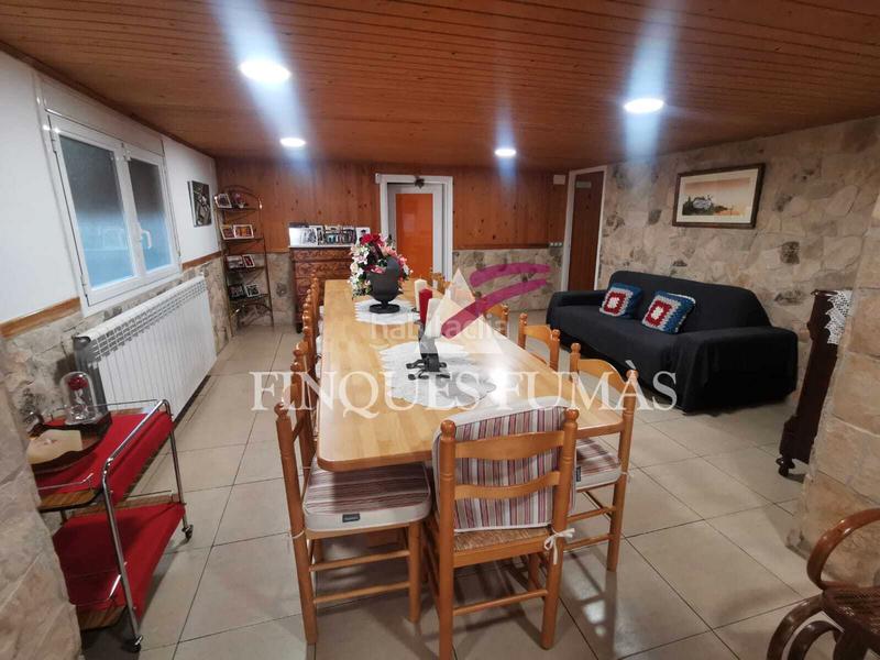 Foto b640a538-d295-456e-bcb7-78fb57eb6105. Casa amb xemeneia calefacció aparcament piscina a Tàrrega
