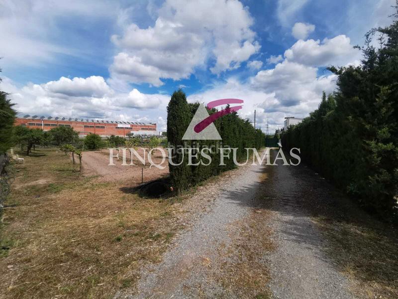 Foto f8a2507e-5474-4dba-a663-b366189fe161. Casa amb xemeneia calefacció aparcament piscina a Tàrrega