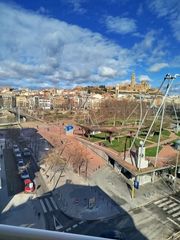 Etagenwohnung in Rambla Ferran. Pis lluminós amb balcó, bones vistes i excel·lent ubicació
