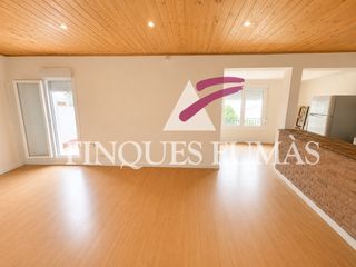 Flat  Carrer dels estudis vells. Oportunidad