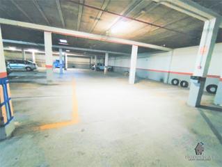 Local Comercial  N/a. Bajo comercial frente al parque nuevo de la felguera. actualment