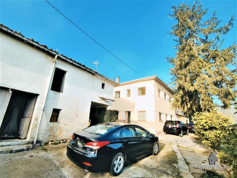 Foto 5854e71f-120d-4480-928f-0fe2f94a2245. Casa amb aparcament a Regueras (Las)