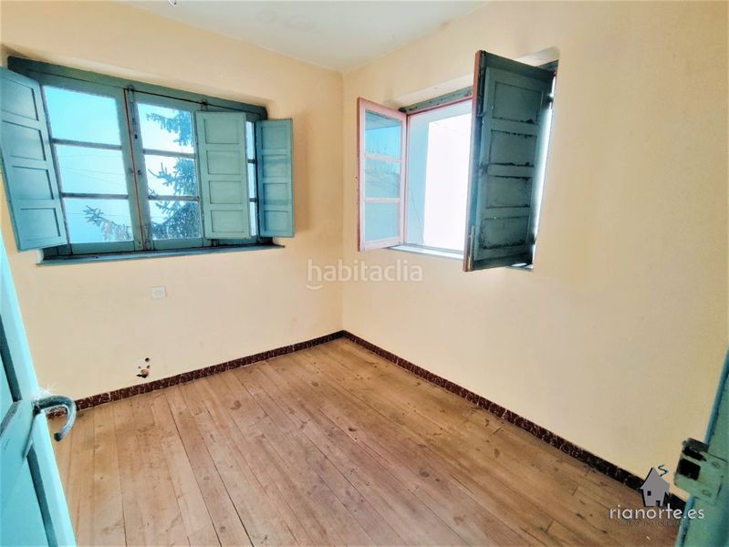 Foto c94d874e-ea50-4e79-afc5-0fb9ca877510. Casa amb aparcament a Regueras (Las)