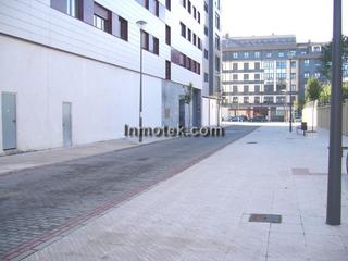 Lloguer Local Comercial a N/a. Local comercial diafano en el nuevo langreo