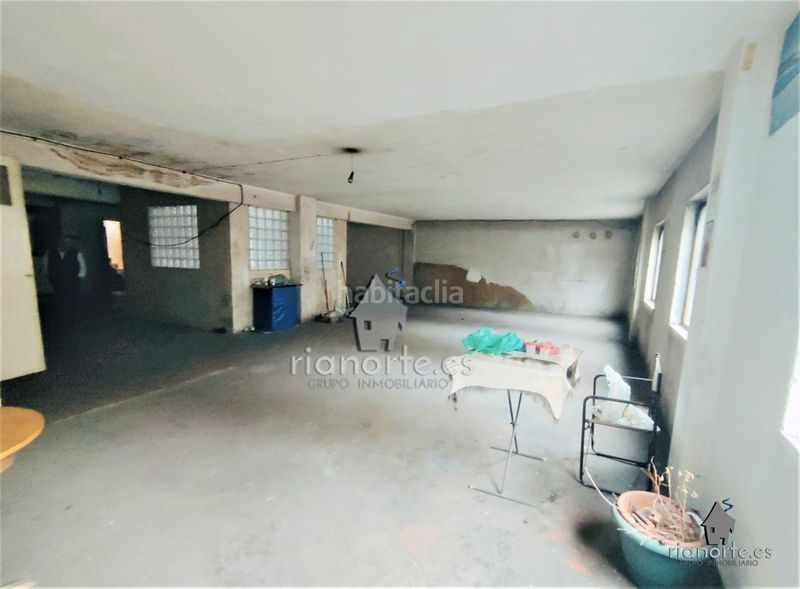 Foto 333e6b7b-0bbf-41bf-85cd-77ffd4ec85f3. Local comercial a Sama Langreo