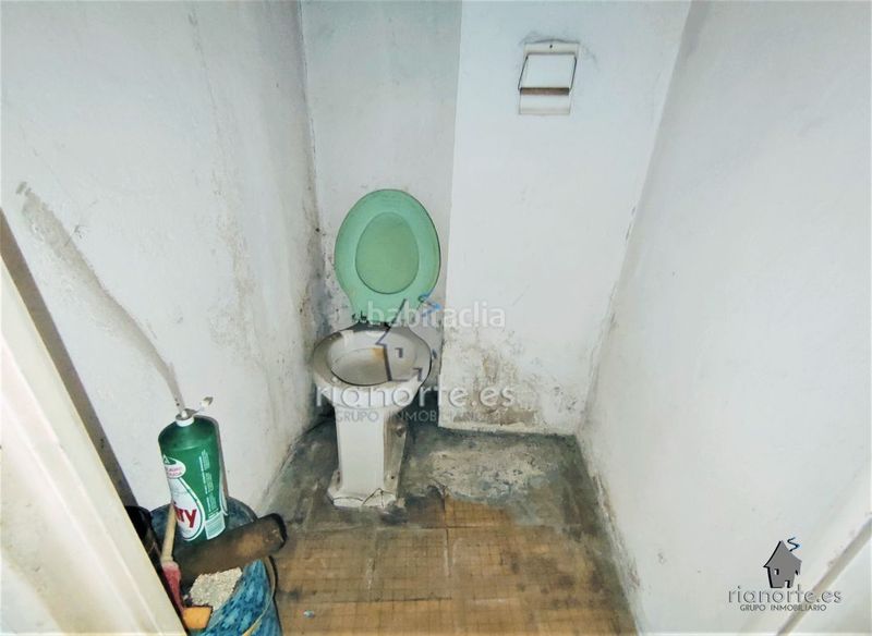 Foto e8860238-8098-4f22-84e8-02f18dadf0e6. Local comercial a Sama Langreo