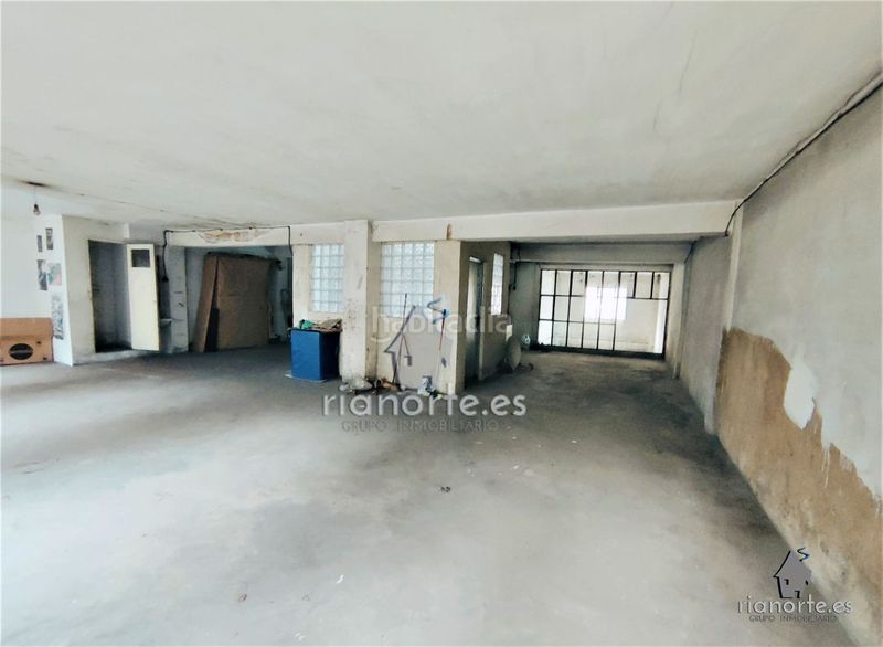 Foto fb062bd1-6782-4e3d-9280-6fdcdb6c39f0. Local comercial a Sama Langreo