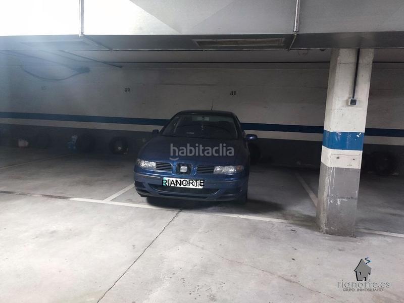 Foto 1f4b9efd-64c5-444a-b25f-f98bece9eb99. Autoparkplatz in La Felguera Langreo