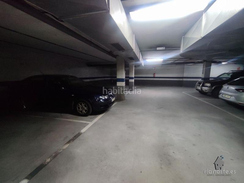 Foto 7adbdd8b-b815-4fce-9587-c7d5069b6906. Autoparkplatz in La Felguera Langreo