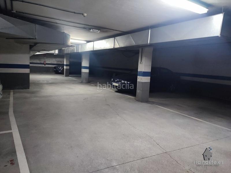 Foto d3be283c-5855-4cf0-af07-3bec096c973a. Autoparkplatz in La Felguera Langreo