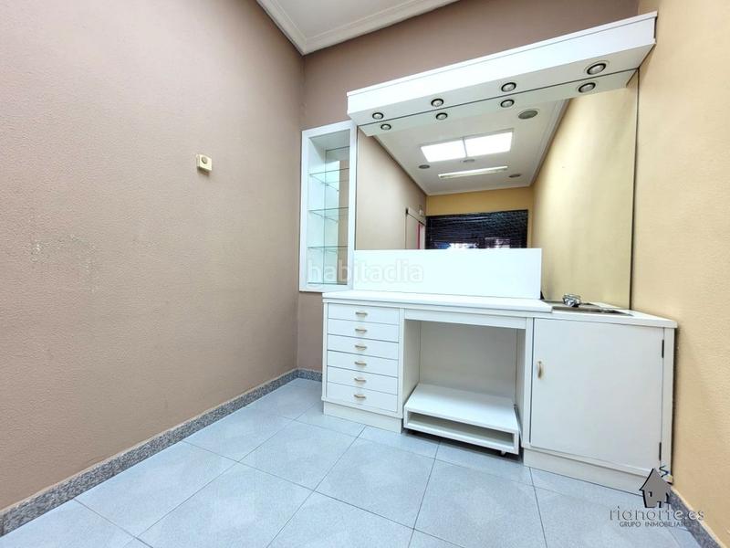 Foto 42e5f75a-9e4c-4536-a131-a0c70c4560f5. Lloguer local comercial a calle norte 18 a La Felguera Langreo
