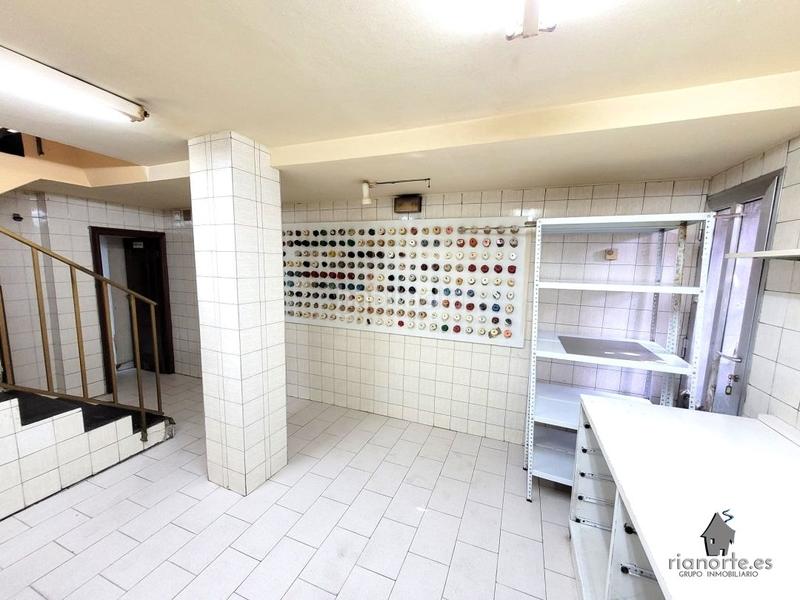 Foto b14b23d8-b17e-4905-955a-91e11755fd98. Lloguer local comercial a calle norte 18 a La Felguera Langreo