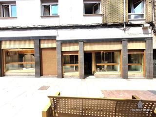 Local Comercial en Calle la Industria (calle Benjamín Fernández García)
