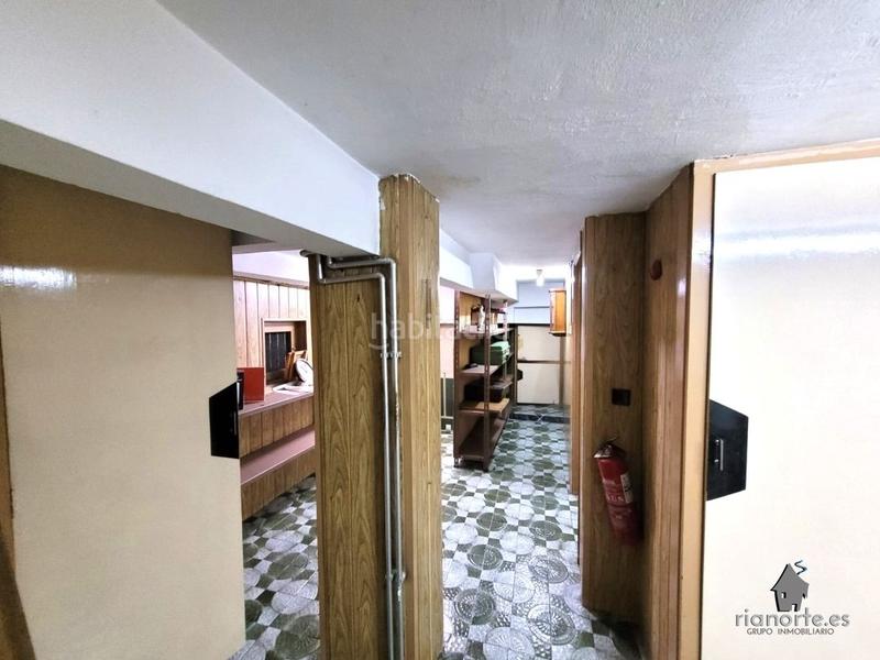 Foto cc6fe895-53e5-48f7-b819-9bd0d9cec3ac. Location local commercial dans Sama Langreo
