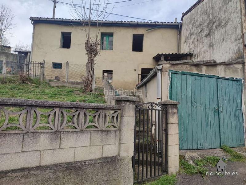 Foto 4e120be3-cb08-4b80-87d8-98522eec7a75. Casa con parcheggio in Sama Langreo