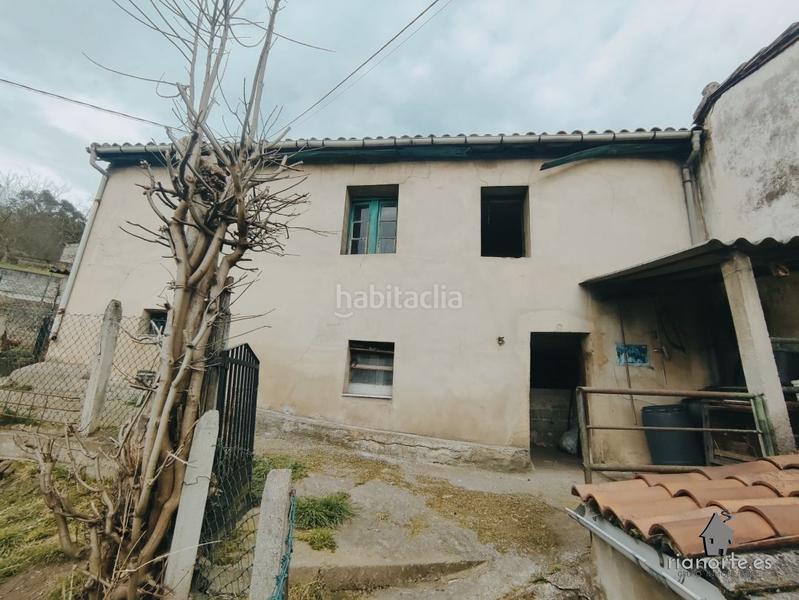 Foto b241ede6-a97b-4f17-b968-6cbac7929089. Casa con parcheggio in Sama Langreo