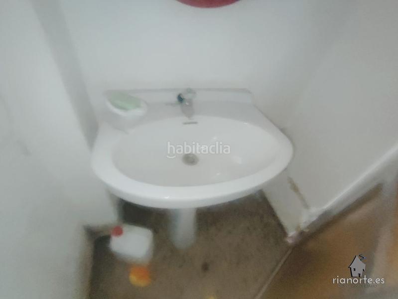 Foto f3a43abc-abe1-4741-8a54-cbc63b23dee2. Locale commerciale in La Felguera Langreo