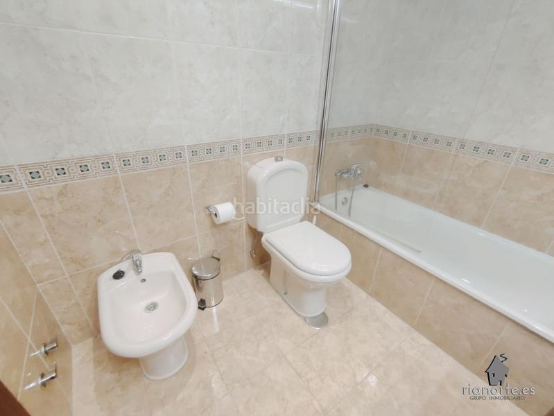 Foto 1dfaee40-b479-495b-9136-402dbf757aff. Casa adossada amb calefacció aparcament a La Felguera Langreo