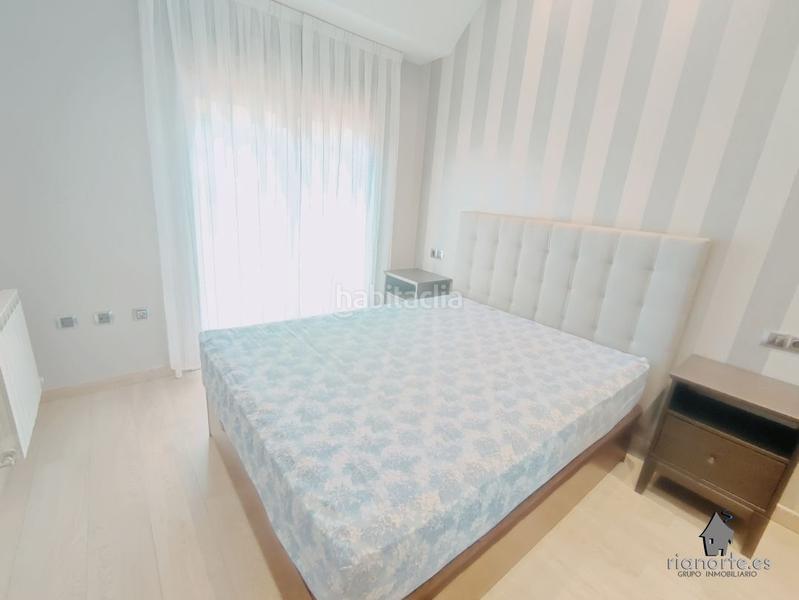 Foto c9cad1b3-e4ba-443d-ad98-0a61e60e2c65. Casa adossada amb calefacció aparcament a La Felguera Langreo