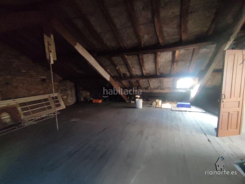 Foto 21ec89cd-dd1b-44ee-91a3-acbdf2103072. Casa adossada a La Felguera Langreo